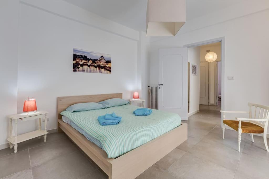 Casa Vacanze Nonna Elena Roma Exterior foto