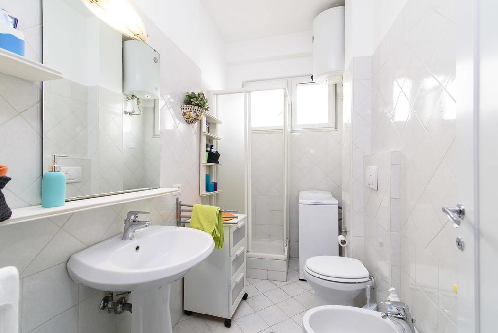 Casa Vacanze Nonna Elena Roma Exterior foto